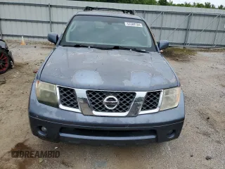 2005 Nissan Pathfinder LE z VIN 5N1AR18U95C706750, wystawiony jako Copart lot #81186314 z przebiegiem 259 815 mil mil oraz Szkoda całkowita • Salvage title. Historia ofert i sprzedaży dostępna na DreamBid. Obrazek 5.