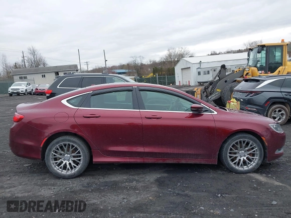 2015 Chrysler 200 Limited with VIN 1C3CCCAB3FN642928, listed as a IAAI auction lot 42005438 with 70,613 mi miles and . Bid and sale history available at DreamBid. Image 13.