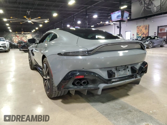 2020 Aston Martin Vantage z VIN SCFSMGAW6LGN03859, wystawiony jako Copart lot #52294204 z przebiegiem 47 486 mil mil oraz Szkoda całkowita • Salvage title. Historia ofert i sprzedaży dostępna na DreamBid. Obrazek 12.