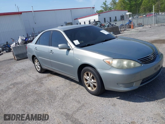 2005 Toyota Camry LE with VIN 4T1BF32KX5U610667, listed as a IAAI auction lot 42132769 with Not Provided miles and . Bid and sale history available at DreamBid. Image 1.