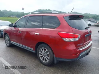 2014 Nissan Pathfinder S with VIN 5N1AR2MM2EC713714, listed as a IAAI auction lot 42451261 with 139,491 mi miles and . Bid and sale history available at DreamBid. Image 3.