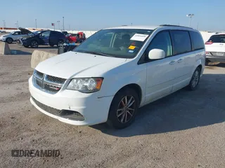 2016 Dodge Grand Caravan SXT with VIN 2C4RDGCG6GR204783, listed as a IAAI auction lot 42094898 with 132,454 mi miles. Bid and sale history available at carsss.com. Image 17.