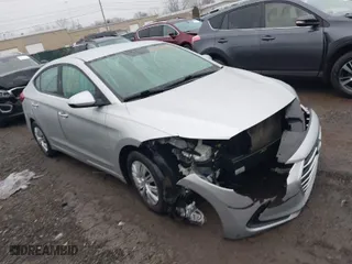 2018 Hyundai Elantra SE with VIN 5NPD74LF7JH261683, listed as a IAAI auction lot 41476314 with 105,758 mi miles. Bid and sale history available at carsss.com. Image 1.