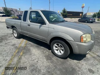 2002 Nissan Frontier XE with VIN 1N6DD26S62C331321, listed as a Copart auction lot 62479135 with 101,147 mi miles and Clean title. Bid and sale history available at DreamBid. Image 1.