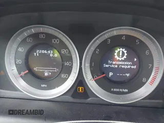 2011 Volvo XC60 3.2L z VIN YV4952DZ7B2200908, wystawiony jako IAAI lot #42473704 z przebiegiem 220 643 mil mil oraz . Historia ofert i sprzedaży dostępna na DreamBid. Obrazek 7.