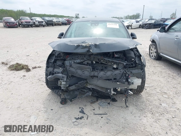 2015 Buick Regal Premium II with VIN 2G4GS5GX0F9293899, listed as a IAAI auction lot 42147558 with 30,880 mi miles and . Bid and sale history available at DreamBid. Image 6.