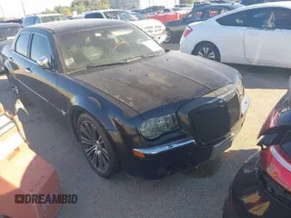 2006 Chrysler 300 C with VIN 2C3LA63H56H246663, listed as a IAAI auction lot 40894432 with 145,629 mi miles. Bid and sale history available at carsss.com. Image 1.