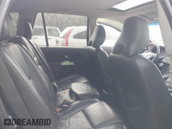 2006 Volvo XC90 4.4L V8 with VIN YV4CZ852561225879, listed as a IAAI auction lot 42090210 with 211,081 mi miles. Bid and sale history available at carsss.com. Image 6.