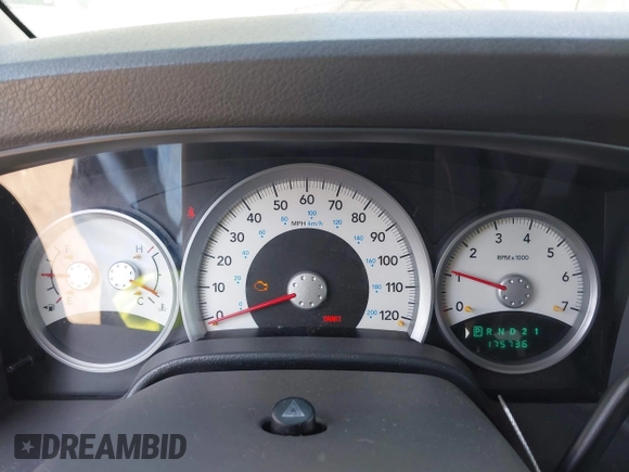 2008 Dodge Durango Limited with VIN 1D8HD58238F118158, listed as a IAAI auction lot 42430429 with 175,736 mi miles and . Bid and sale history available at DreamBid. Image 7.