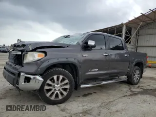 2017 Toyota Tundra 4WD Limited with VIN 5TFHW5F18HX641334, listed as a Copart auction lot 42732555 with 92,403 mi miles and Salvage Title. Bid and sale history available at carsss.com. Image 1.