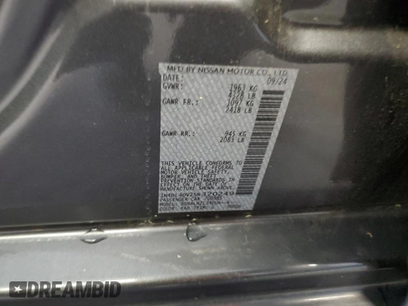 2025 Nissan Altima SV z VIN 1N4BL4DV2SN320249, wystawiony jako Copart lot #56504895 z przebiegiem 12 327 mil mil oraz Szkoda całkowita • Salvage title. Historia ofert i sprzedaży dostępna na DreamBid. Obrazek 12.