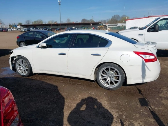 2011 Nissan Maxima 3.5 SV w/Sport Pkg with VIN 1N4AA5AP9BC869360, listed as a IAAI auction lot 41977873 with 122,837 mi miles. Bid and sale history available at carsss.com. Image 15.