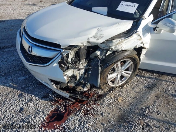 2014 Acura RDX with VIN 5J8TB3H39EL001775, listed as a IAAI auction lot 41488623 with 146,666 mi miles. Bid and sale history available at carsss.com. Image 6.