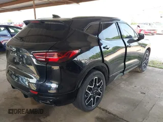 2023 Chevrolet Blazer RS z VIN 3GNKBERS8PS136262, wystawiony jako IAAI lot #41932128 z przebiegiem 53 443 mil mil oraz . Historia ofert i sprzedaży dostępna na DreamBid. Obrazek 4.
