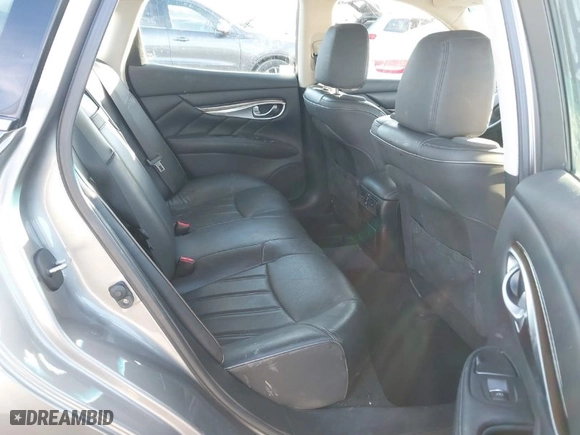 2012 Infiniti M37 with VIN JN1BY1ARXCM396085, listed as a IAAI auction lot 41443394 with 191,106 mi miles. Bid and sale history available at carsss.com. Image 8.