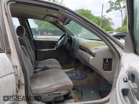 2001 Chevrolet Lumina with VIN 2G1WL52J411138384, listed as a IAAI auction lot 42133930 with 184,255 mi miles and . Bid and sale history available at DreamBid. Image 5.