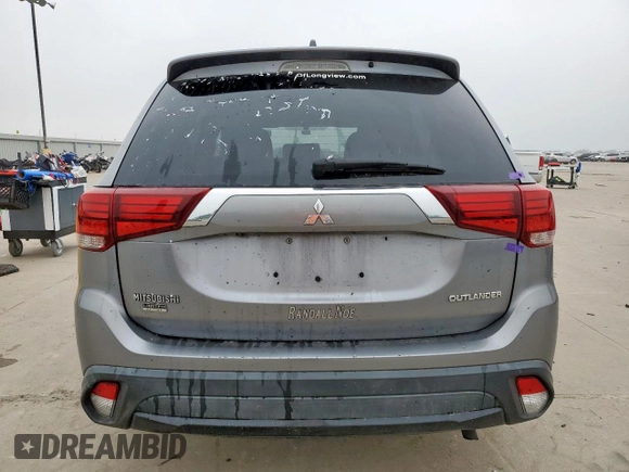2018 Mitsubishi Outlander SE with VIN JA4AD3A32JZ029543, listed as a Copart auction lot 58228615 with 116,473 mi miles and Salvage title. Bid and sale history available at DreamBid. Image 6.