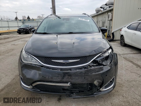 2017 Chrysler Pacifica Touring L Plus with VIN 2C4RC1EG3HR635595, listed as a Copart auction lot 51811995 with 89,405 mi miles and Salvage Title. Bid and sale history available at DreamBid. Image 5.