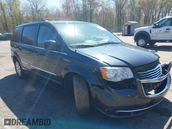 2014 Chrysler Town & Country Touring with VIN 2C4RC1BG1ER453328, listed as a IAAI auction lot 42135021 with 138,443 mi miles. Bid and sale history available at carsss.com. Image 1.