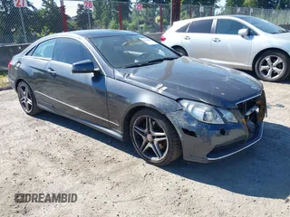 2011 Mercedes-Benz E 350 with VIN WDDKJ5GB6BF082932, listed as a IAAI auction lot 42444596 with 128,401 mi miles and . Bid and sale history available at DreamBid. Image 1.