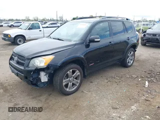 2010 Toyota RAV4 Sport with VIN JTMRF4DV3A5033646, listed as a IAAI auction lot 41915697 with 305,807 mi miles. Bid and sale history available at carsss.com. Image 17.
