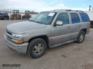 2001 Chevrolet Tahoe LS with VIN 1GNEK13T01J126308, listed as a IAAI auction lot 41685879 with 263,636 mi miles. Bid and sale history available at carsss.com. Image 2.