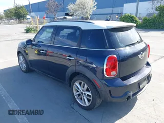 2011 MINI Countryman S z VIN WMWZC3C53BWL78687, wystawiony jako IAAI lot #41871368 z przebiegiem 125 397 mil mil oraz . Historia ofert i sprzedaży dostępna na DreamBid. Obrazek 3.