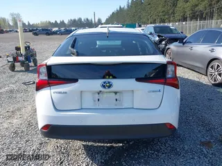 2020 Toyota Prius L Eco with VIN JTDKARFU5L3124692, listed as a IAAI auction lot 42019339 with 178,081 mi miles. Bid and sale history available at carsss.com. Image 17.