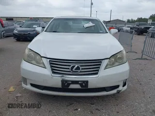 2010 Lexus ES with VIN JTHBK1EG0A2350795, listed as a IAAI auction lot 41932986 with 111,746 mi miles and . Bid and sale history available at carsss.com. Image 12.
