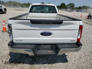 2007 Ford F-150 XL with VIN 1FTRF122X7NA79460, listed as a Copart auction lot 59320315 with 190,435 mi miles and Salvage title. Bid and sale history available at DreamBid. Image 6.