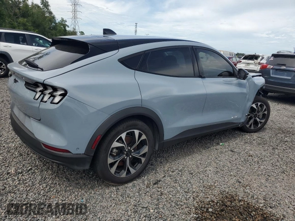 2024 Ford Mustang Mach-E Select z VIN 3FMTK1R47RMA17855, wystawiony jako Copart lot #65946265 z przebiegiem 26 337 mil mil oraz Czysty tytuł • Clean title. Historia ofert i sprzedaży dostępna na DreamBid. Obrazek 3.