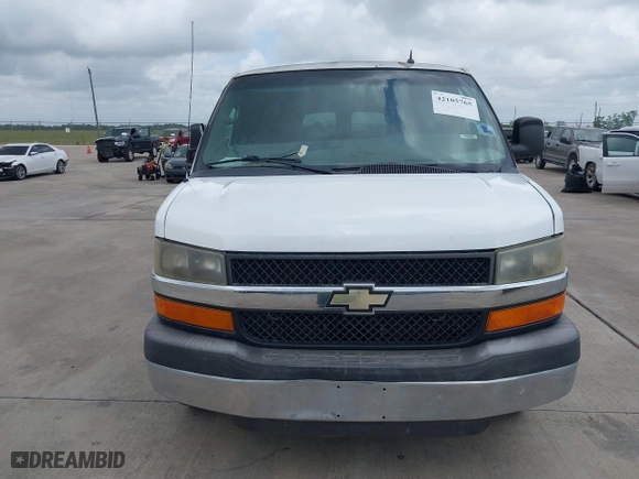 2012 Chevrolet Express Passenger 1LT with VIN 1GAZG1FG9C1129455, listed as a IAAI auction lot 42105765 with 150,090 mi miles. Bid and sale history available at carsss.com. Image 12.