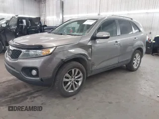 2011 Kia Sorento LX with VIN 5XYKTDA2XBG119730, listed as a IAAI auction lot 41754502 with 176,034 mi miles. Bid and sale history available at carsss.com. Image 2.