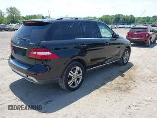 2014 Mercedes-Benz M 350 with VIN 4JGDA5HBXEA276913, listed as a IAAI auction lot 42254217 with 335,415 mi miles and . Bid and sale history available at DreamBid. Image 4.