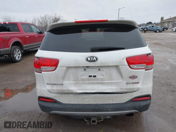 2017 Kia Sorento EX with VIN 5XYPHDA15HG234968, listed as a IAAI auction lot 41663483 with 154,899 mi miles and . Bid and sale history available at carsss.com. Image 16.