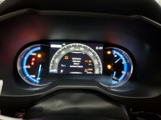 2024 Toyota RAV4 Hybrid XSE with VIN 2T3E6RFV8RW082127, listed as a Copart auction lot 49457035 with 5,544 mi miles and Salvage Title. Bid and sale history available at DreamBid. Image 9.