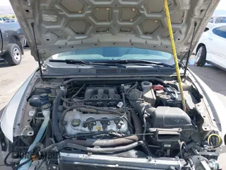 2010 Ford Taurus Limited with VIN 1FAHP2FW1AG140417, listed as a IAAI auction lot 42105832 with 118,403 mi miles. Bid and sale history available at carsss.com. Image 10.