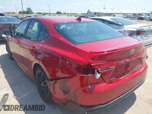 2025 Toyota Camry LE z VIN 4T1DAACK9SU100106, wystawiony jako IAAI lot #42390449 z przebiegiem 8 343 mil mil oraz . Historia ofert i sprzedaży dostępna na DreamBid. Obrazek 3.