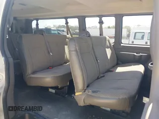 2018 Chevrolet Express Passenger LT с VIN 1GAZGPFG7J1334935, выставлен на аукционе IAAI как лот 41697084 с пробегом 72 571 миль миль и . История ставок и продаж доступна на DreamBid. Изображение 8.
