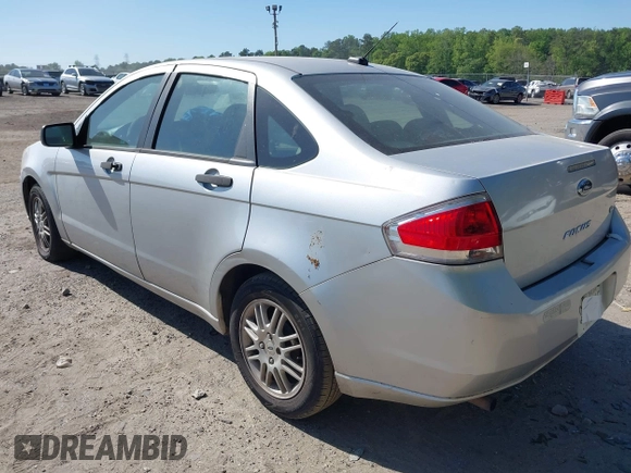 2011 Ford Focus SE with VIN 1FAHP3FN9BW132599, listed as a IAAI auction lot 42056339 with 212,846 mi miles and . Bid and sale history available at DreamBid. Image 3.