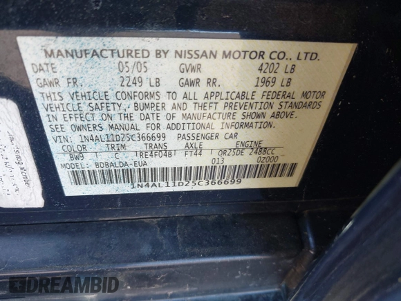 2005 Nissan Altima 2.5 S with VIN 1N4AL11D25C366699, listed as a IAAI auction lot 41889759 with 196,201 mi miles. Bid and sale history available at carsss.com. Image 9.
