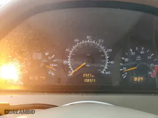1998 Mercedes-Benz C-Class with VIN WDBHA29G9WA594553, listed as a Copart auction lot 48924285 with 108,929 mi miles and Salvage Title. Bid and sale history available at carsss.com. Image 9.