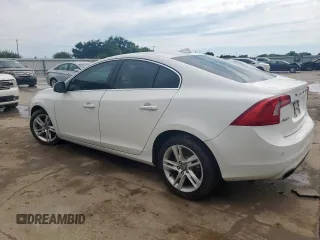 2015 Volvo S60 T5 Drive-E Platinum z VIN YV140MFD0F1305935, wystawiony jako Copart lot #60303795 z przebiegiem 191 119 mil mil oraz Czysty tytuł • Clean title. Historia ofert i sprzedaży dostępna na DreamBid. Obrazek 2.