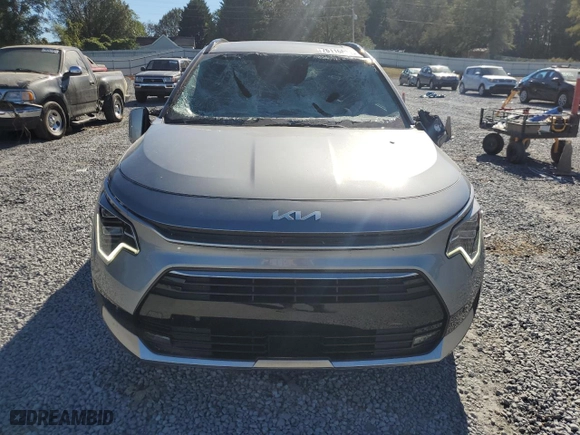 2023 Kia Niro SX Touring with VIN KNDCT3LE3P5083885, listed as a Copart auction lot 76116824 with 10,401 mi miles and Salvage Title. Bid and sale history available at carsss.com. Image 5.