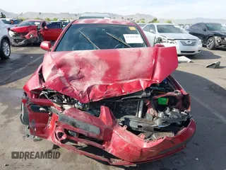2005 Hyundai Elantra GLS z VIN KMHDN56D95U140327, wystawiony jako IAAI lot #42349707 z przebiegiem 145 621 mil mil oraz . Historia ofert i sprzedaży dostępna na DreamBid. Obrazek 12.