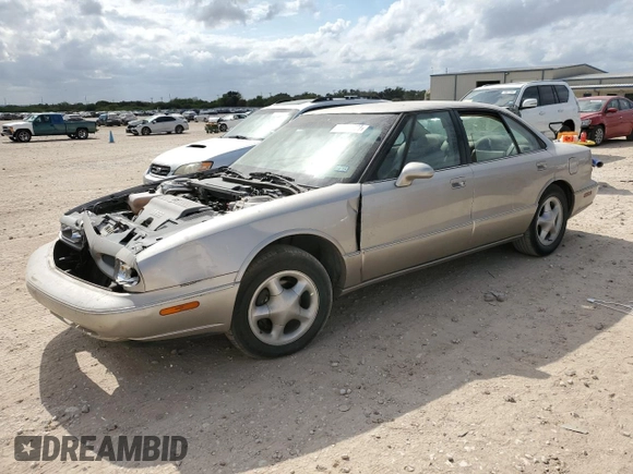 1997 Oldsmobile LSS z VIN 1G3HY52K9V4825297, wystawiony jako Copart lot #78541564 z przebiegiem Nie podano mil oraz Czysty tytuł • Clean title. Historia ofert i sprzedaży dostępna na DreamBid. Obrazek 1.