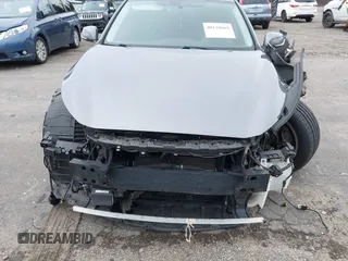 2019 Infiniti Q50 3.0t LUXE with VIN JN1EV7AR1KM559553, listed as a IAAI auction lot 40128019 with 62,272 mi miles. Bid and sale history available at carsss.com. Image 13.