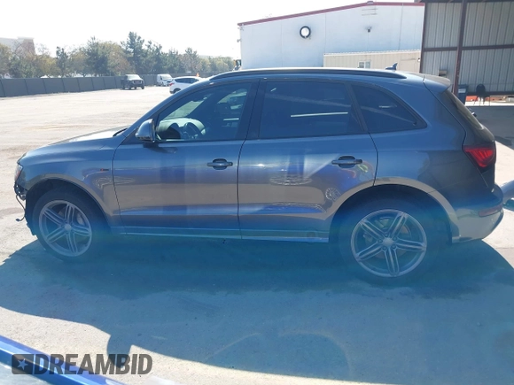 2016 Audi Q5 z VIN WA1DVAFP7GA005725, wystawiony jako IAAI lot #41620926 z przebiegiem 138 050 mil mil oraz . Historia ofert i sprzedaży dostępna na DreamBid. Obrazek 15.