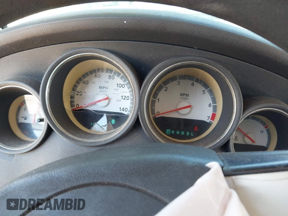 2008 Dodge Charger with VIN 2B3KA43R58H240791, listed as a IAAI auction lot 42128294 with 199,387 mi miles and . Bid and sale history available at DreamBid. Image 7.