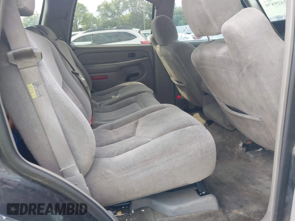 2004 Chevrolet Tahoe LS with VIN 1GNEC13V24R228648, listed as a IAAI auction lot 42429470 with Not provided miles and . Bid and sale history available at DreamBid. Image 8.